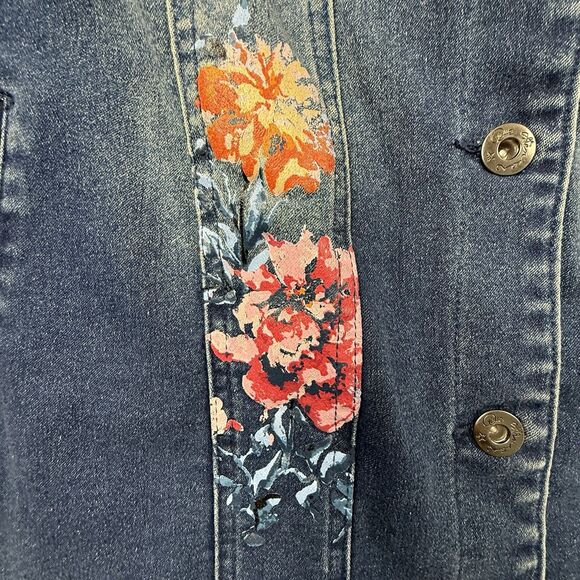 NEW DG2 by Diane Gilman Floral Denim Jean Jacket Women Size Medium Split Cuffs - Picture 9 of 12